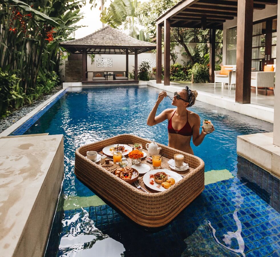 Floating Breakfast